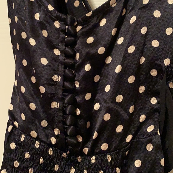 BCBG Max Azria Black/Cream Top - Picture 8 of 8